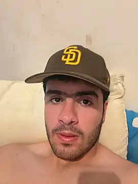 Leoncitooo987 online show from November 27, 2025, 9:59 pm