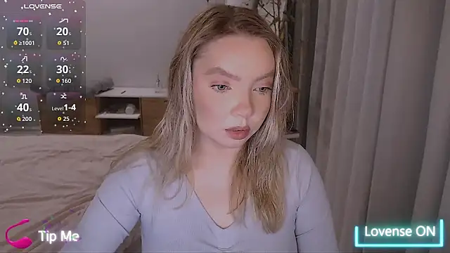 PolinaXXXXJones online show from February 4, 2026, 8:59 pm