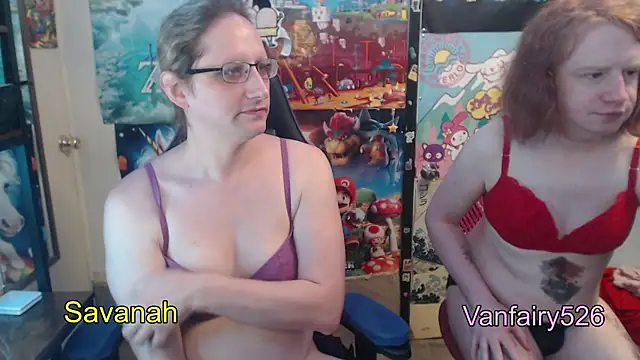 Savanah Banana  online show from May 24, 2026, 11:43 am