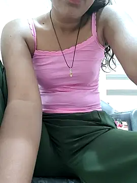 Isha kumari 69 online show from March 3, 2026, 6:48 pm