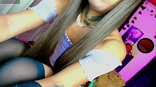 Snapshot of Ashley_21 chatting on February 24, 2026, 1:39 am Ashley 21 online show from February 24, 2026, 1:39 am