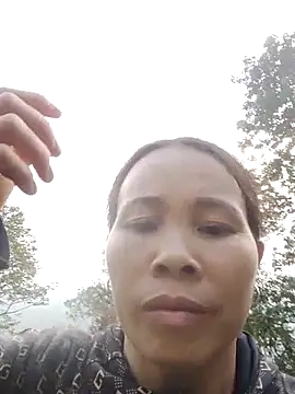 Snapshot of Ana_hoa chatting on November 13, 2025, 8:51 am Ana hoa online show from November 13, 2025, 8:51 am