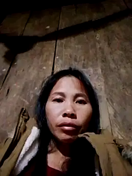 Snapshot of Ana_hoa chatting on December 16, 2025, 10:25 pm Ana hoa online show from December 16, 2025, 10:25 pm