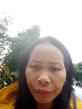 Snapshot of Ana_hoa chatting on December 18, 2025, 3:55 am Ana hoa online show from December 18, 2025, 3:55 am