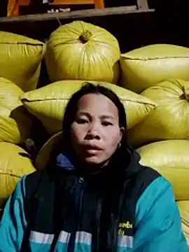 Snapshot of Ana_hoa chatting on November 29, 2025, 8:53 pm Ana hoa online show from November 29, 2025, 8:53 pm