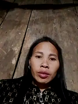 Snapshot of Ana_hoa chatting on December 21, 2025, 11:34 am Ana hoa online show from December 21, 2025, 11:34 am