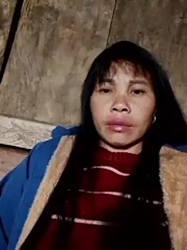 Snapshot of Ana_hoa chatting on January 12, 2026, 2:35 pm Ana hoa online show from January 12, 2026, 2:35 pm