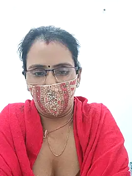 sanjana077 online show from February 24, 2026, 5:58 pm