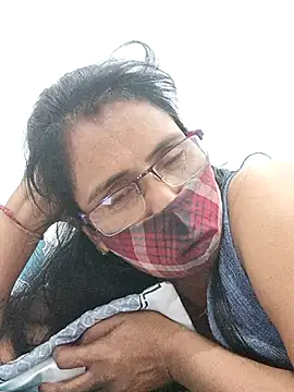 sanjana077 online show from March 18, 2026, 1:09 am