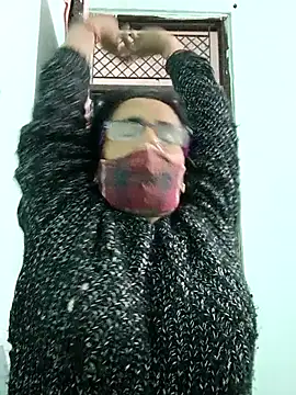 sanjana077 online show from February 10, 2026, 2:10 am