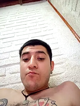 Snapshot of ale-hot21 chatting on November 5, 2025, 5:54 am ale-hot21 online show from November 5, 2025, 5:54 am