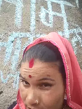 Snapshot of Chinki_pande chatting on January 15, 2026, 10:18 am Chinki pande online show from January 15, 2026, 10:18 am