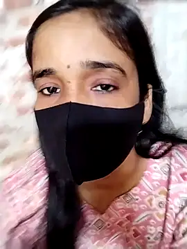 Snapshot of Fast_lady chatting on December 14, 2025, 8:20 am Fast lady online show from December 14, 2025, 8:20 am