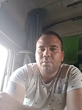 Snapshot of Chubbytop454 chatting on November 17, 2025, 3:49 pm Chubbytop454 online show from November 17, 2025, 3:49 pm