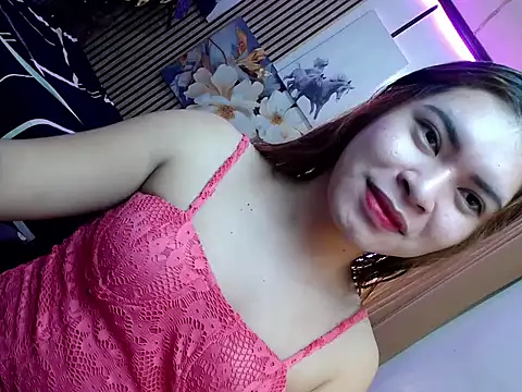 furry puss online show from December 16, 2025, 11:36 am