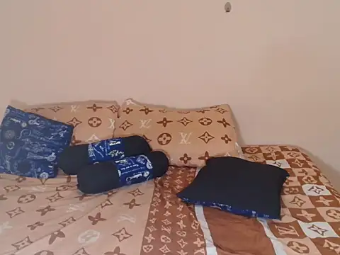 Snapshot of IronKados chatting on November 7, 2025, 4:39 am IronKados online show from November 7, 2025, 4:39 am