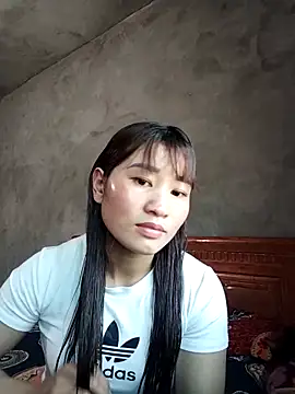 Snapshot of Qoine392 chatting on December 18, 2025, 5:56 am Qoine392 online show from December 18, 2025, 5:56 am