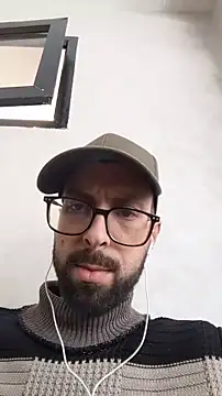 Snapshot of Badikarde chatting on November 9, 2025, 1:04 pm Badikarde online show from November 9, 2025, 1:04 pm