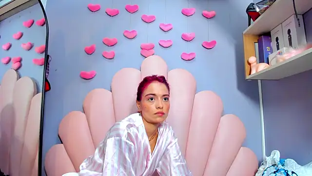 luci miller online show from April 9, 2026, 7:14 am