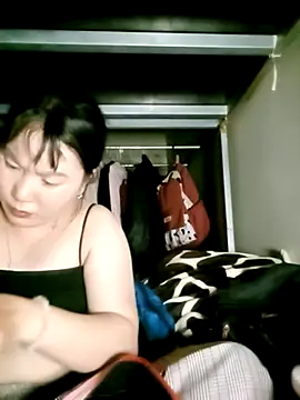 Helen kelly online show from November 18, 2025, 8:39 am