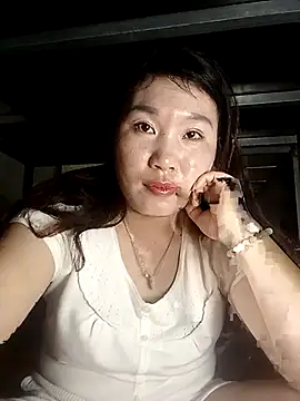 Helen kelly online show from November 15, 2025, 5:33 am