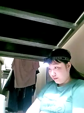 Helen kelly online show from December 21, 2025, 1:24 pm