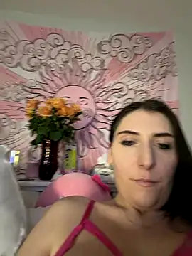 Snapshot of alexagrace555xo chatting on November 5, 2025, 2:31 pm alexagrace555xo online show from November 5, 2025, 2:31 pm