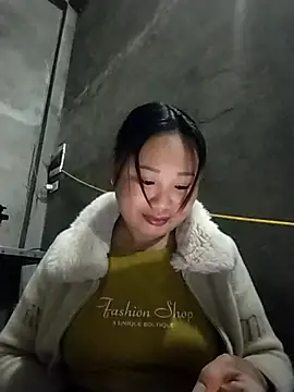 Snapshot of MINSSA502 chatting on February 3, 2026, 11:43 pm MINSSA502 online show from February 3, 2026, 11:43 pm