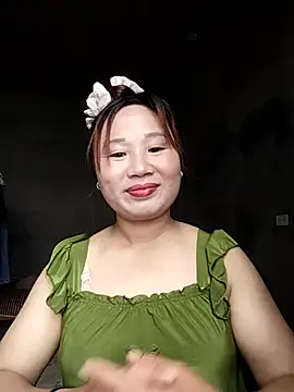 Snapshot of MINSSA502 chatting on November 9, 2025, 4:16 am MINSSA502 online show from November 9, 2025, 4:16 am