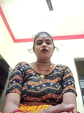 Riya lovely0143 online show from December 5, 2025, 2:48 pm