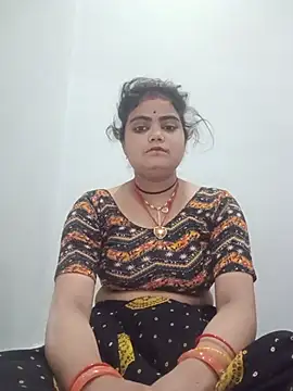 Riya lovely0143 online show from June 9, 2026, 11:17 pm