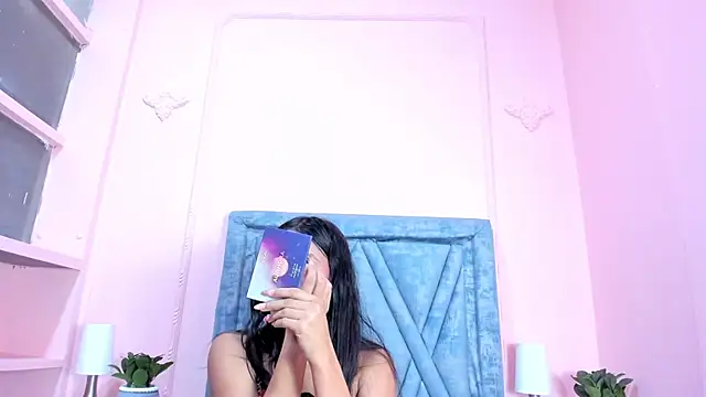 Snapshot of EsmeraldaBlake chatting on January 7, 2026, 11:37 am EsmeraldaBlake online show from January 7, 2026, 11:37 am