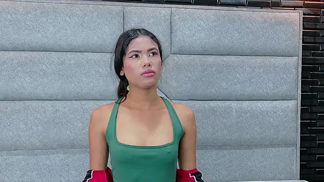 Snapshot of EsmeraldaBlake chatting on January 16, 2026, 11:47 am EsmeraldaBlake online show from January 16, 2026, 11:47 am