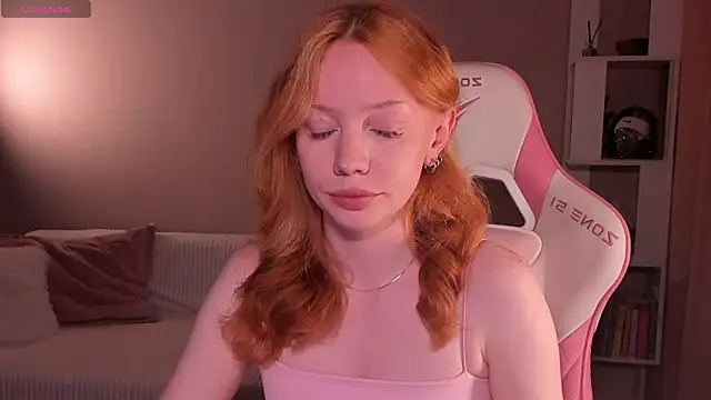 Elisahsthetics online show from July 13, 2026, 7:35 pm