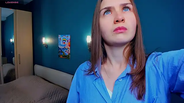 Snapshot of JosieNadile chatting on November 15, 2025, 4:33 pm JosieNadile online show from November 15, 2025, 4:33 pm