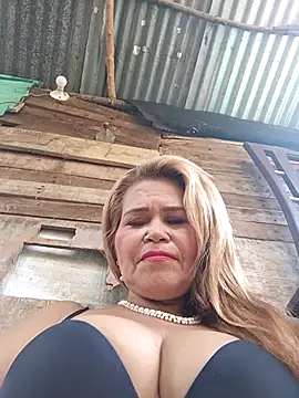 dirty mother3 online show from February 12, 2026, 4:51 pm