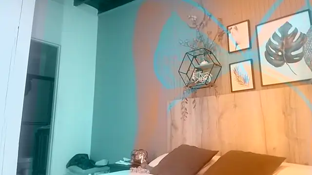 Snapshot of samanta_dream9 chatting on November 7, 2025, 7:40 pm samanta dream9 online show from November 7, 2025, 7:40 pm