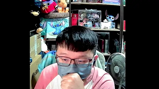 Snapshot of kk05483 chatting on May 6, 2026, 4:33 pm kk05483 online show from May 6, 2026, 4:33 pm