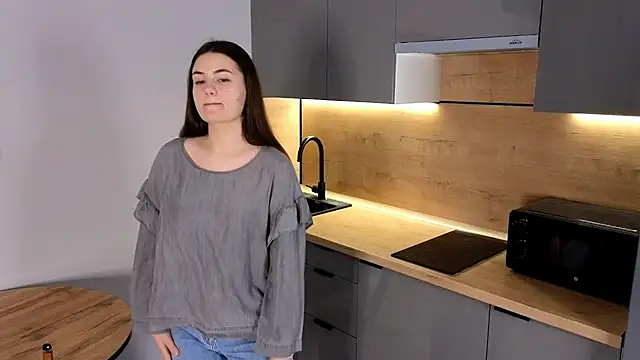 JoyBradley online show from December 1, 2025, 6:14 am