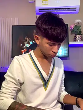 Snapshot of Tessachains_2_ chatting on November 15, 2025, 11:09 pm Tessachains 2 online show from November 15, 2025, 11:09 pm