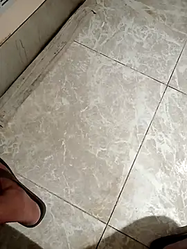 ParlousCarpet online show from November 14, 2025, 10:35 pm