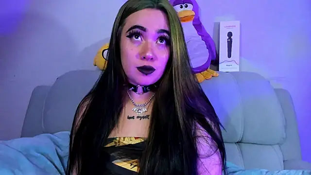 Snapshot of Lilith_Zenith_ chatting on November 8, 2025, 4:16 am Lilith Zenith online show from November 8, 2025, 4:16 am