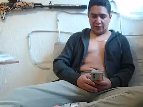 yayo 33 online show from December 15, 2025, 8:14 pm