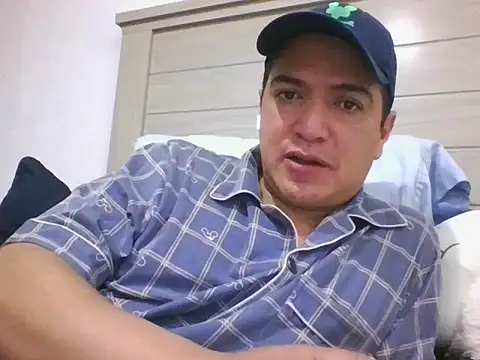 yayo 33 online show from November 10, 2025, 2:38 am