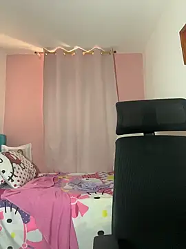 Snapshot of Melody_Spencer26 chatting on May 13, 2026, 6:37 pm Melody Spencer26 online show from May 13, 2026, 6:37 pm