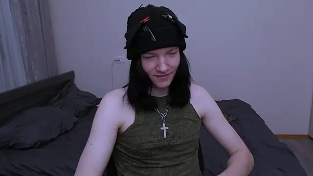 Snapshot of RaidenXL chatting on November 7, 2025, 9:19 pm RaidenXL online show from November 7, 2025, 9:19 pm