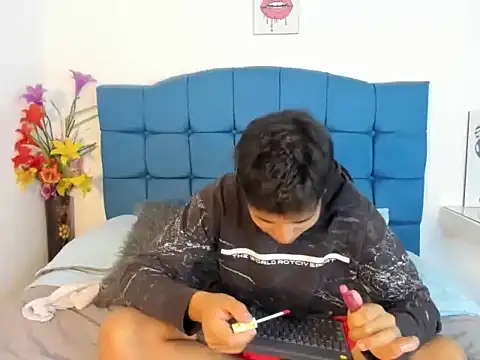 Snapshot of Valentino_Lane chatting on February 22, 2026, 2:14 am Valentino Lane online show from February 22, 2026, 2:14 am