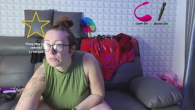 JadeStarUK online show from March 4, 2026, 11:56 pm