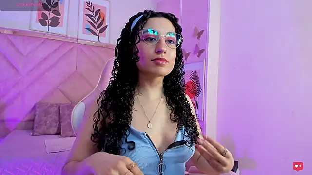 Snapshot of DemiJones_ chatting on February 11, 2026, 3:50 am DemiJones online show from February 11, 2026, 3:50 am