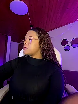 Snapshot of Antonella_boobss chatting on November 27, 2025, 4:35 am Antonella boobss online show from November 27, 2025, 4:35 am